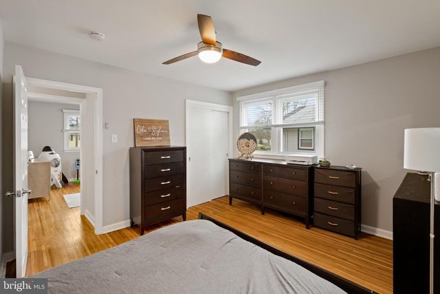 114 N VALLEYBROOK RD, Cherry Hill, NJ 08034