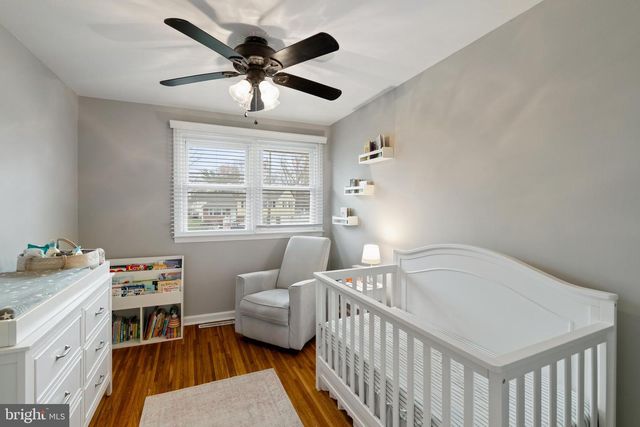 114 N VALLEYBROOK RD, Cherry Hill, NJ 08034