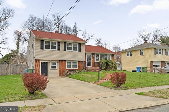 114 N VALLEYBROOK RD, Cherry Hill, NJ 08034