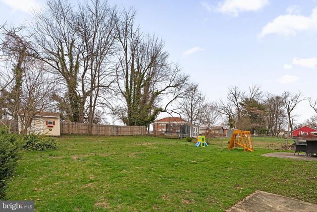 114 N VALLEYBROOK RD, Cherry Hill, NJ 08034