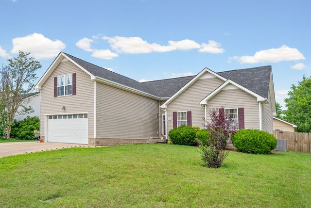 3795 Madeline Ct, Clarksville, TN 37042