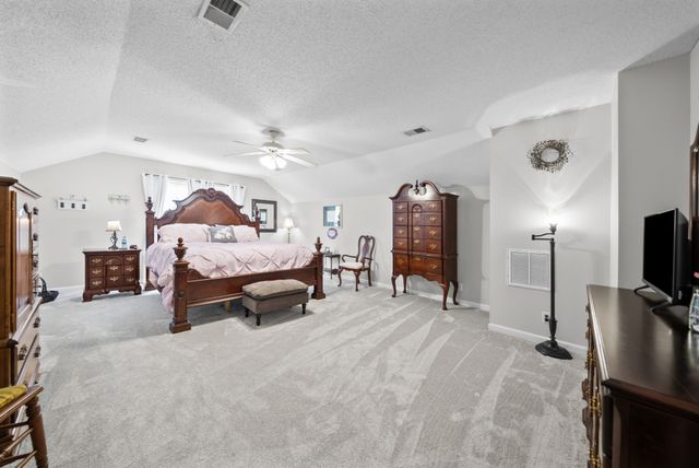 3795 Madeline Ct, Clarksville, TN 37042