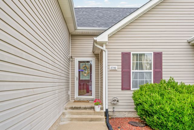 3795 Madeline Ct, Clarksville, TN 37042