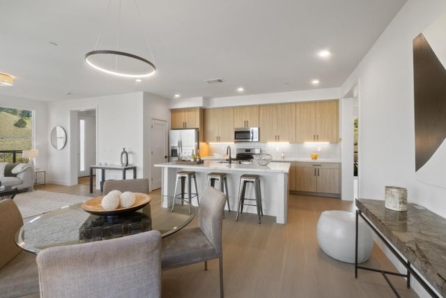 827 Fassler Avenue, Pacifica, CA 94044