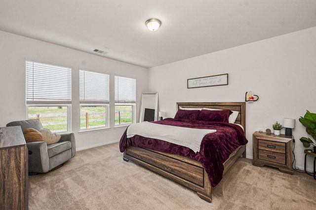 418 Wellshire Drive, West Columbia, TX 77486