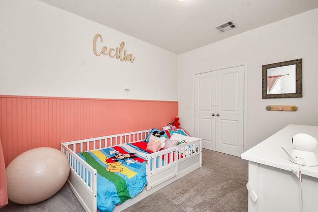 418 Wellshire Drive, West Columbia, TX 77486