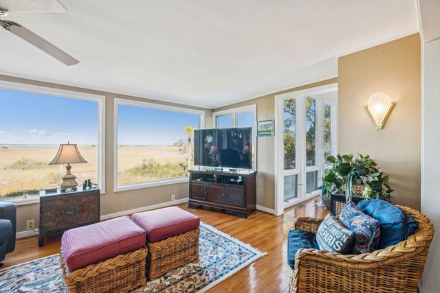 10 Waterway Island Drive, Isle Of Palms, SC 29451