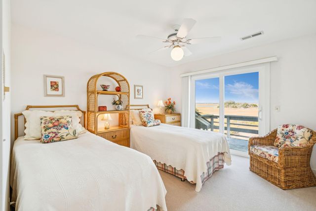 10 Waterway Island Drive, Isle Of Palms, SC 29451