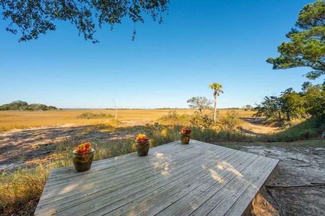 10 Waterway Island Drive, Isle Of Palms, SC 29451