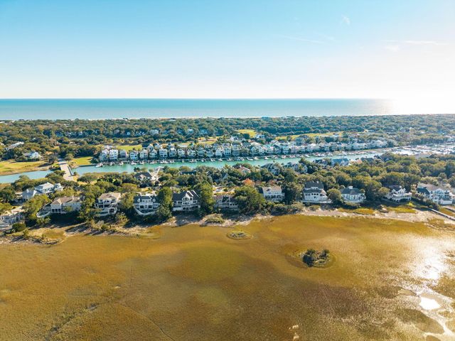 10 Waterway Island Drive, Isle Of Palms, SC 29451