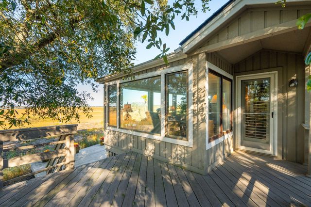10 Waterway Island Drive, Isle Of Palms, SC 29451