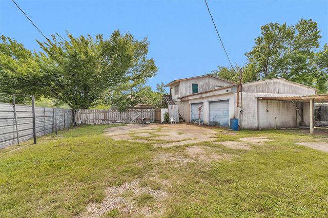 9650 E Hardy Road, Houston, TX 77093