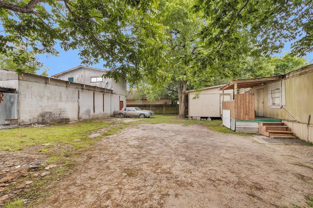 9650 E Hardy Road, Houston, TX 77093