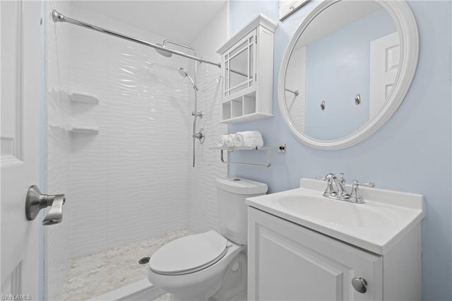 1051 Cypress Woods DR, Naples, FL 34103