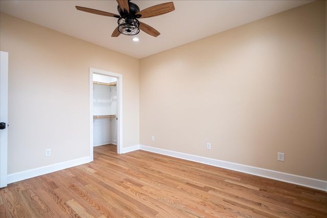 1238 Baylee Cir, Lawrenceburg, TN 38464