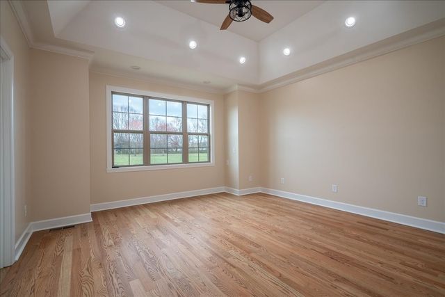 1238 Baylee Cir, Lawrenceburg, TN 38464