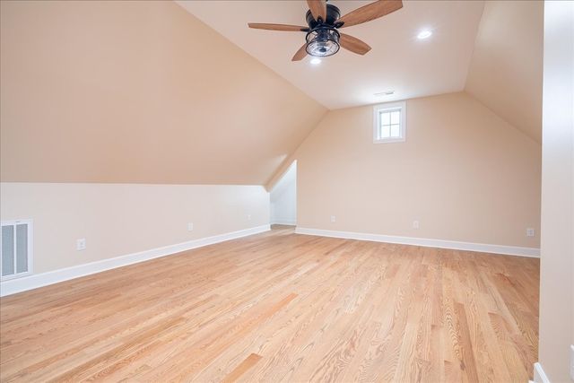 1238 Baylee Cir, Lawrenceburg, TN 38464