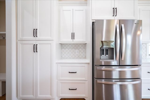 1238 Baylee Cir, Lawrenceburg, TN 38464