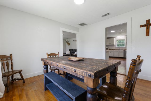 107 Southmayd Road, Southmayd, TX 76268