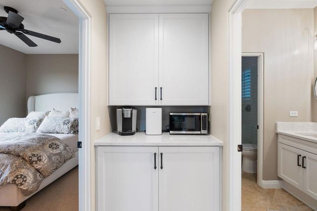 17051 San Antonio Rose Ct, San Diego, CA 92127