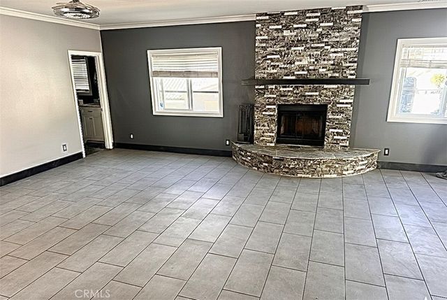 2286 San Joaquin East, Canyon Lake, CA 92587