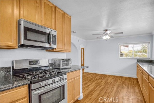 1675 Barnes, Simi Valley, CA 93063