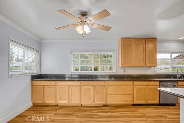 1675 Barnes, Simi Valley, CA 93063