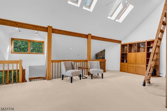 209 Squaw Trl, Hopatcong Boro, NJ 07821