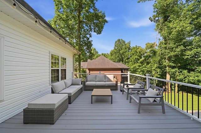 512 Scenic Oak Drive, Moore, SC 29369