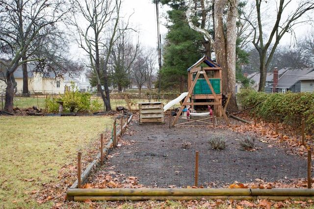 9706 HAYES Drive, Overland Park, KS 66212