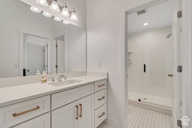 5262 W SOUTH JORDAN PKWY, South Jordan, UT 84009