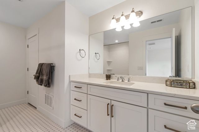 5262 W SOUTH JORDAN PKWY, South Jordan, UT 84009