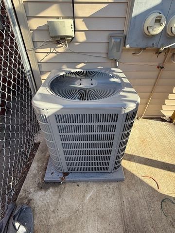 2142 S Trumbull Avenue, Chicago, IL 60623