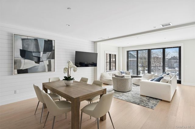 123 Sterling Avenue 4, Greenport, NY 11944