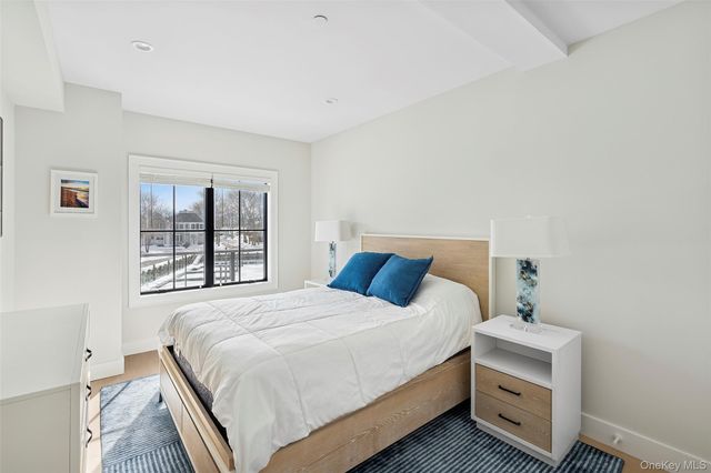 123 Sterling Avenue 4, Greenport, NY 11944