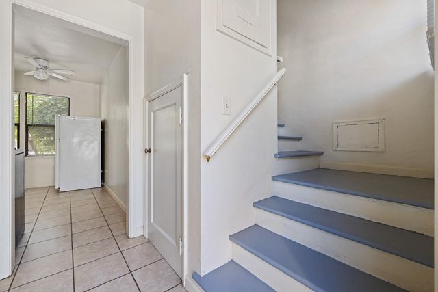 121 N Central Ave, Lodi, CA 95240