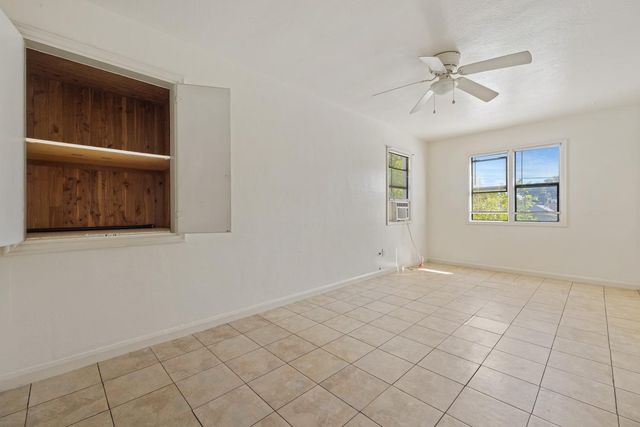 121 N Central Ave, Lodi, CA 95240