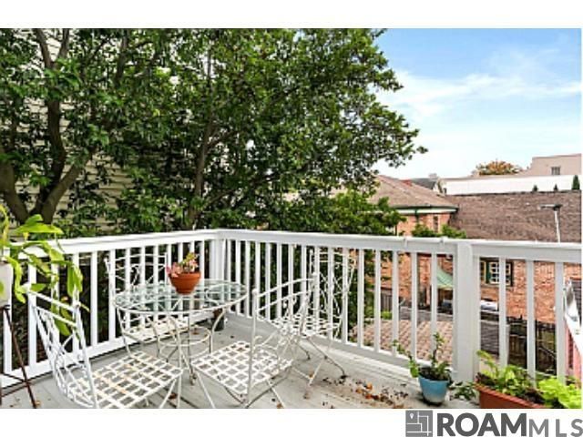 1472 Constance St, New Orleans, LA 70130