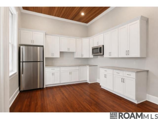 1472 Constance St, New Orleans, LA 70130