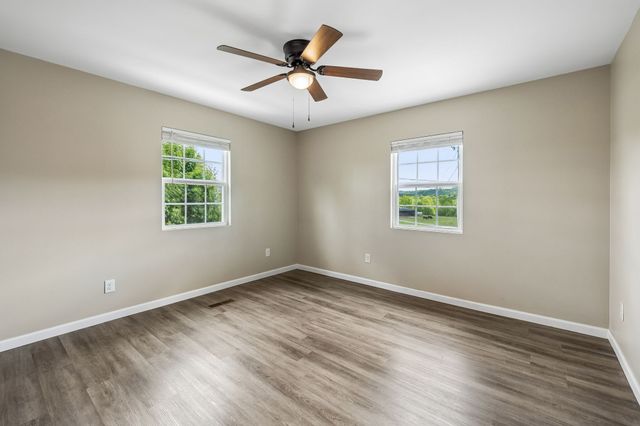 124 Hickman Creek Rd, S, Hickman, TN 38567