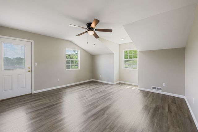124 Hickman Creek Rd, S, Hickman, TN 38567