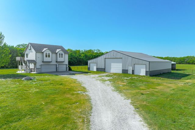 656 E 110th Ave N, Peck, KS 67120