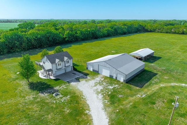 656 E 110th Ave N, Peck, KS 67120