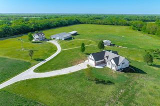 656 E 110th Ave N, Peck, KS 67120