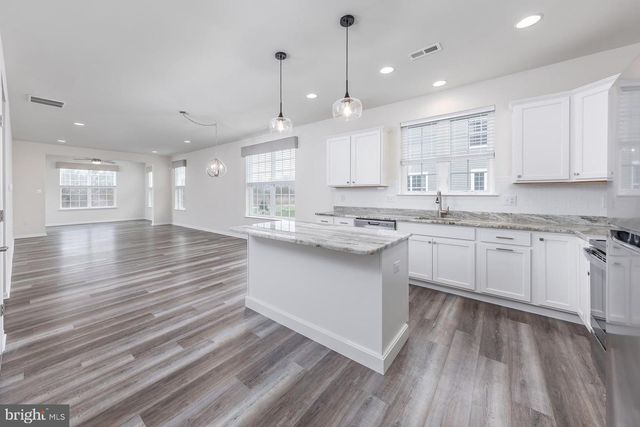 43 QUEENSFERRY DR, Williamstown, NJ 08094