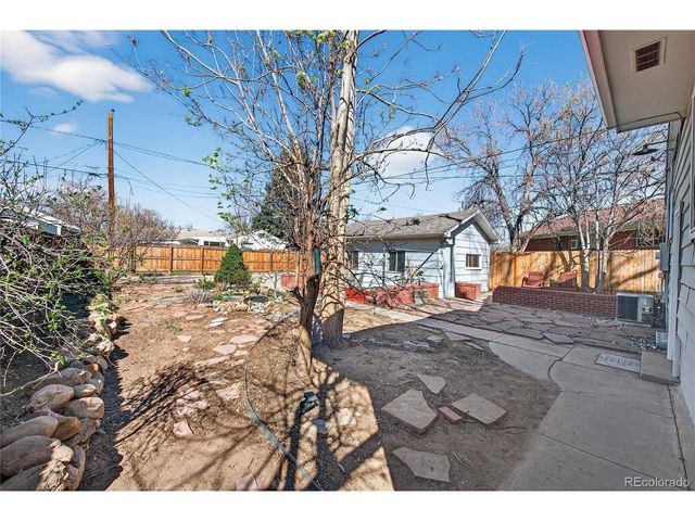 3915 S Grant St, Englewood, CO 80113