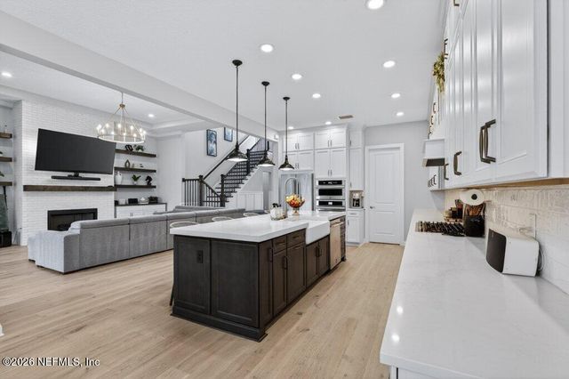 137 TRADESMAN Lane, St. Johns, FL 32259