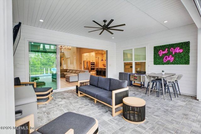 137 TRADESMAN Lane, St. Johns, FL 32259