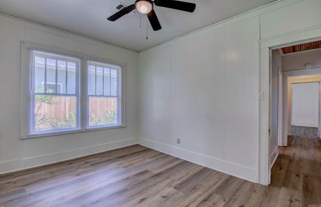 2028 Johnston Avenue, Conway, AR 72034