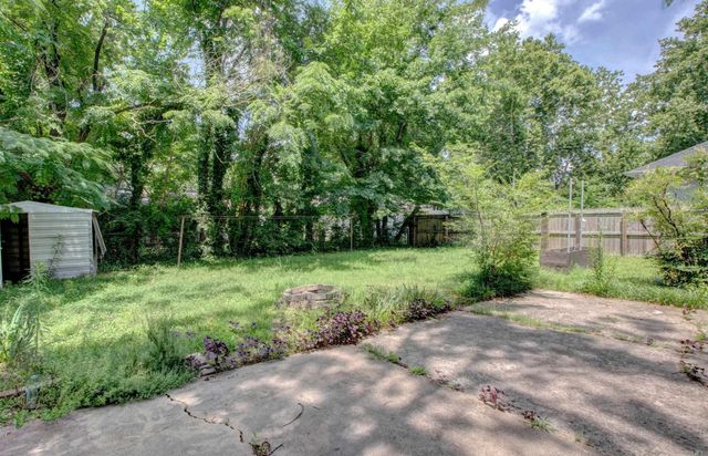 2028 Johnston Avenue, Conway, AR 72034